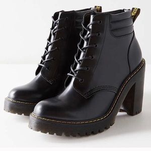 Dr. Martens Persephone Buttero Black